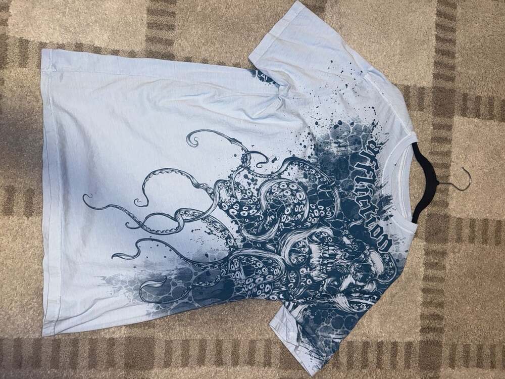 Affliction Eleven T-Shirt Size Large Light Blue Graphic